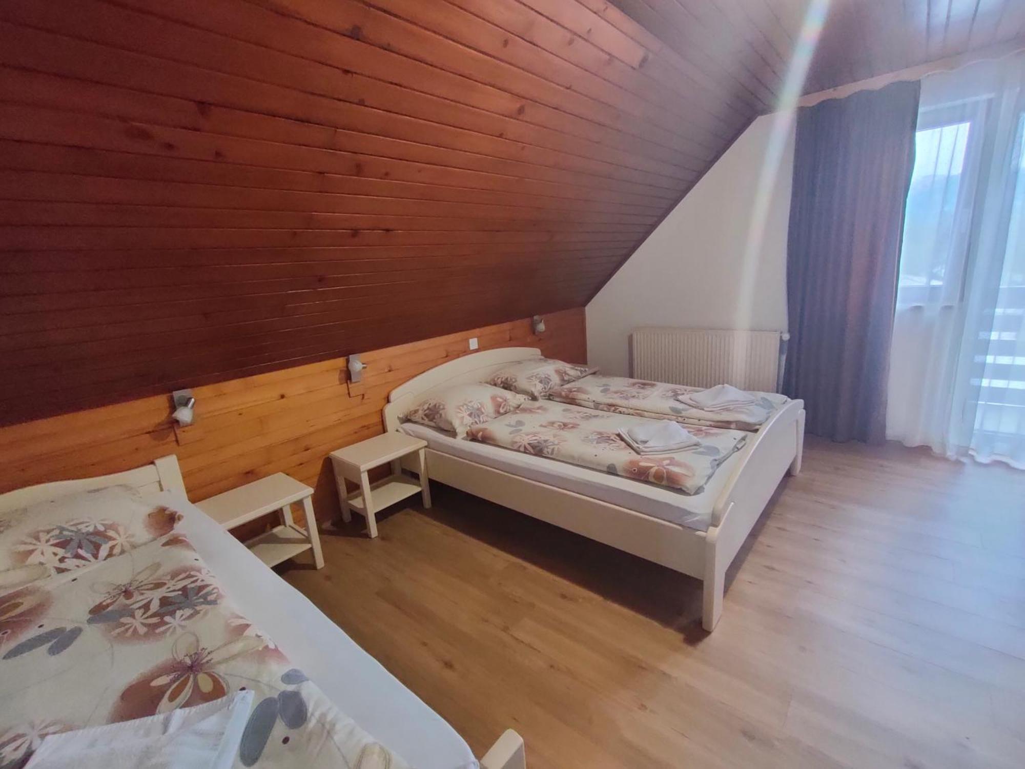 Bed & Breakfast Hisa Resje Bohinj Bagian luar foto