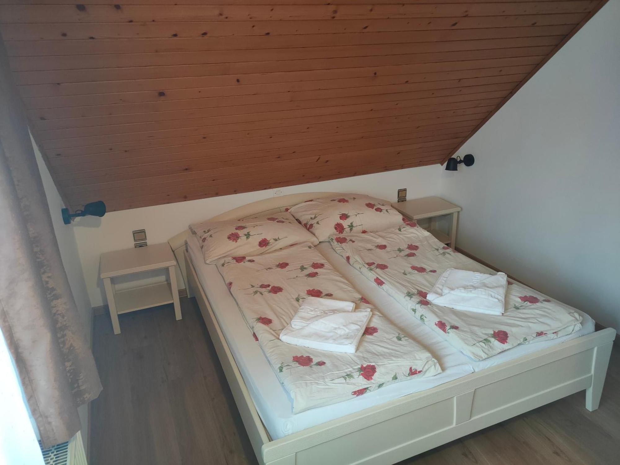 Bed & Breakfast Hisa Resje Bohinj Bagian luar foto