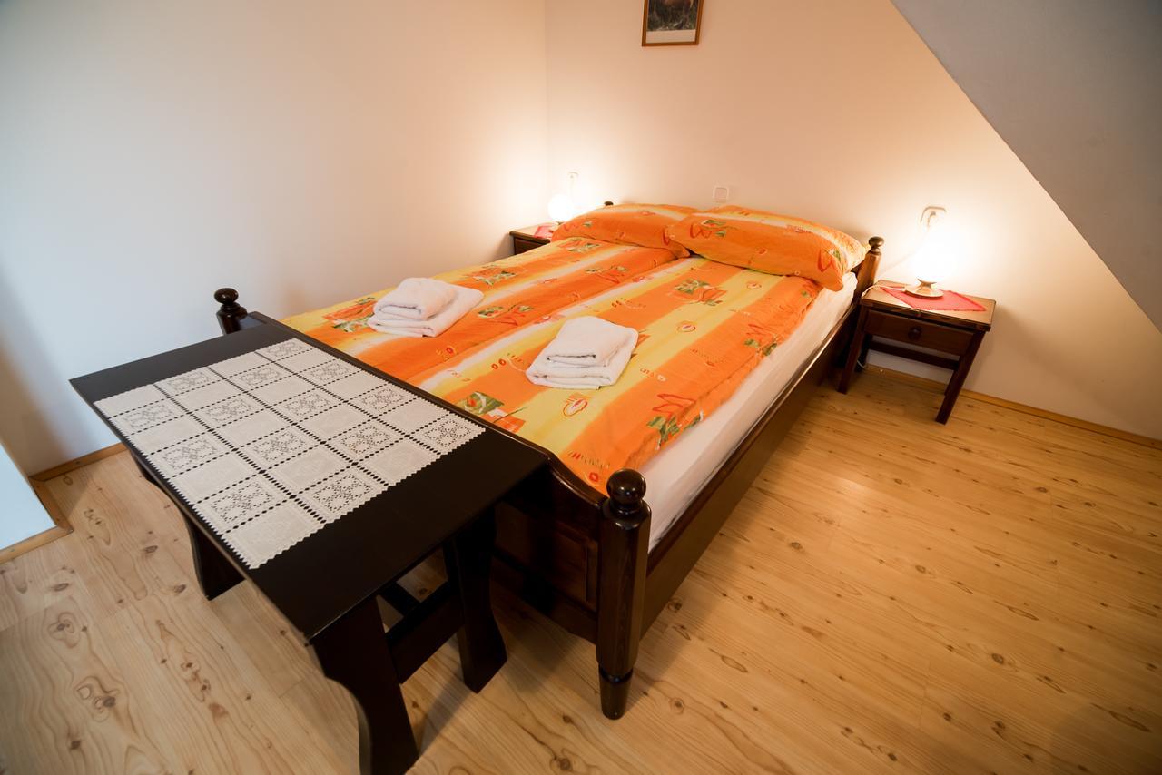 Bed & Breakfast Hisa Resje Bohinj Bagian luar foto