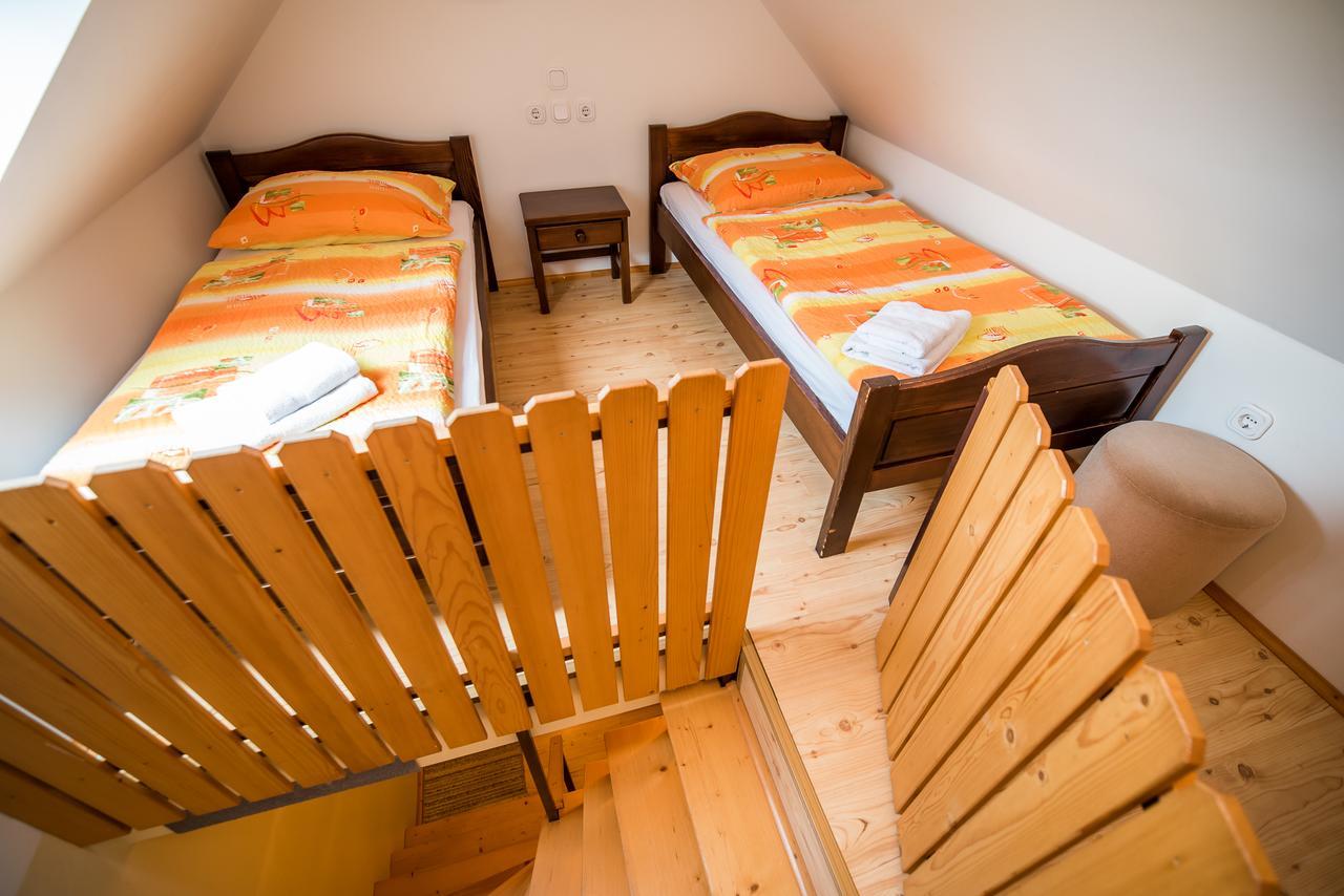Bed & Breakfast Hisa Resje Bohinj Bagian luar foto