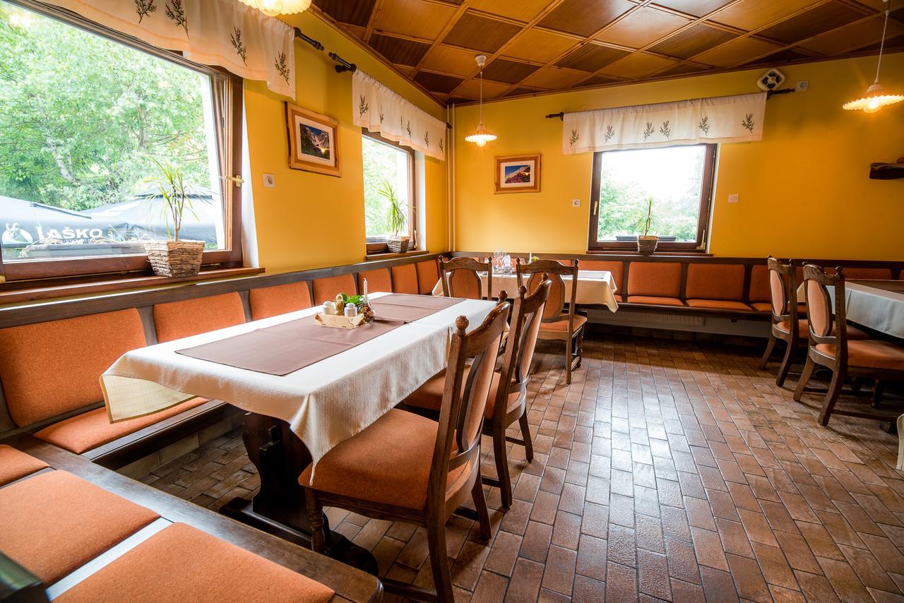 Bed & Breakfast Hisa Resje Bohinj Bagian luar foto