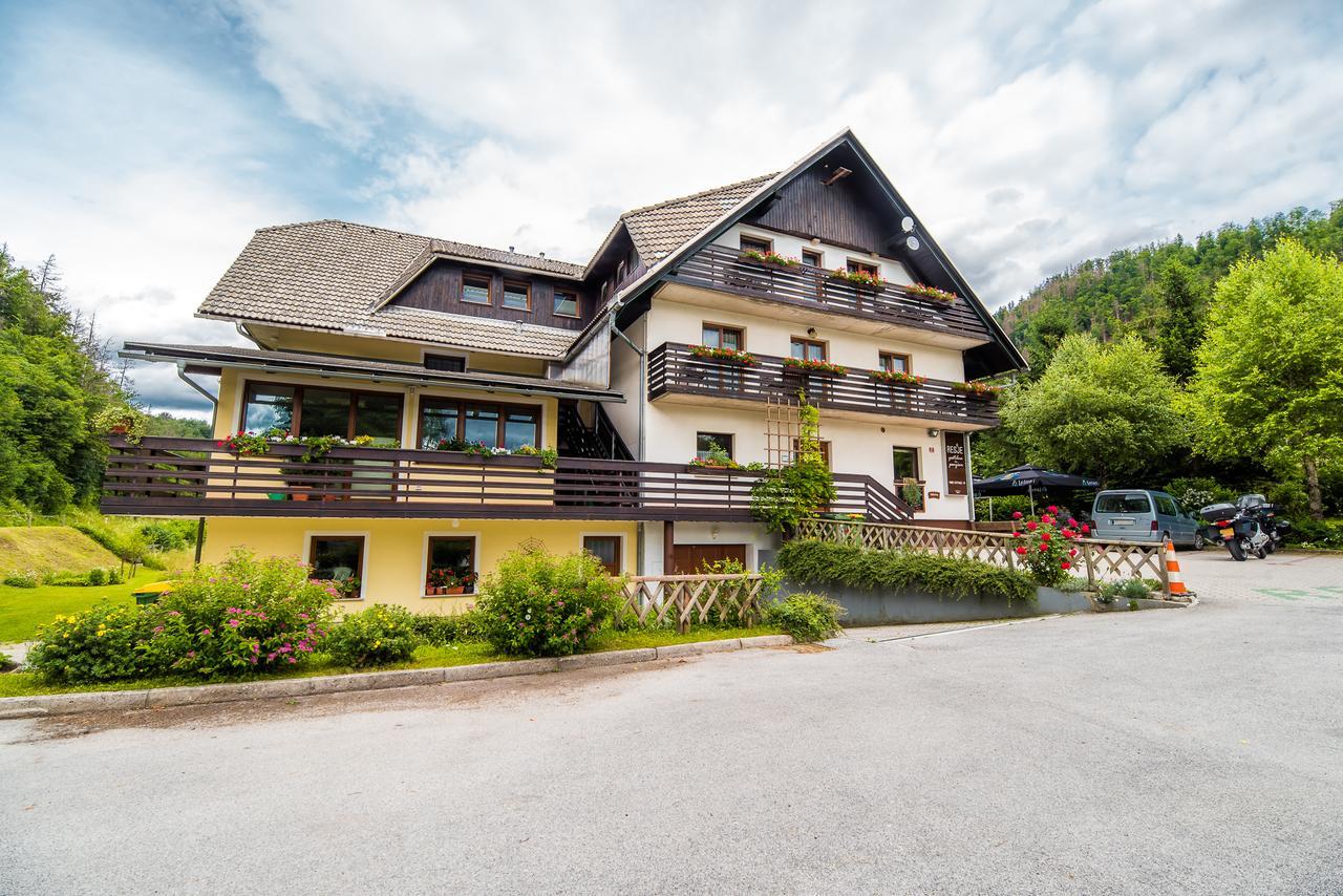Bed & Breakfast Hisa Resje Bohinj Bagian luar foto