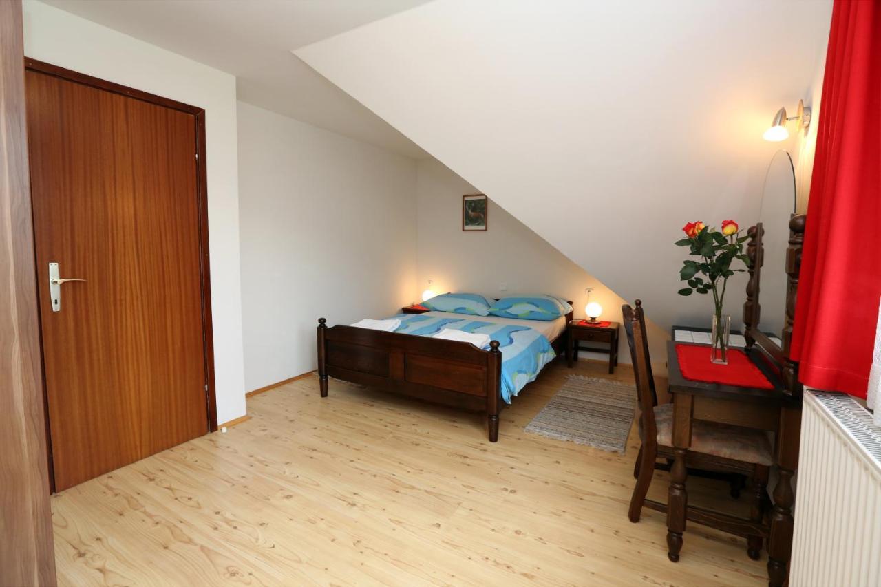 Bed & Breakfast Hisa Resje Bohinj Ruang foto